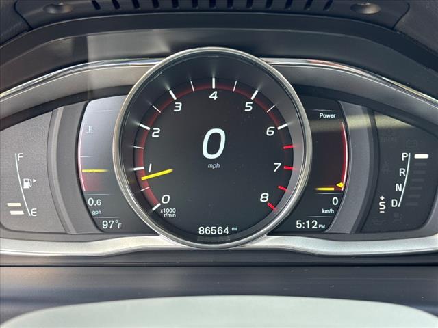 2015 Volvo XC70 T6