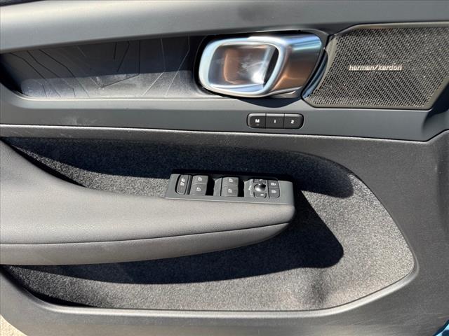 2024 Volvo XC40 Recharge Ultimate