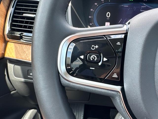 2023 Volvo XC90 B6 Plus 7-Seater
