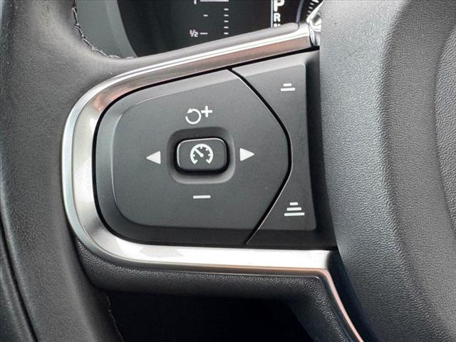 2019 Volvo XC60 T6 Momentum