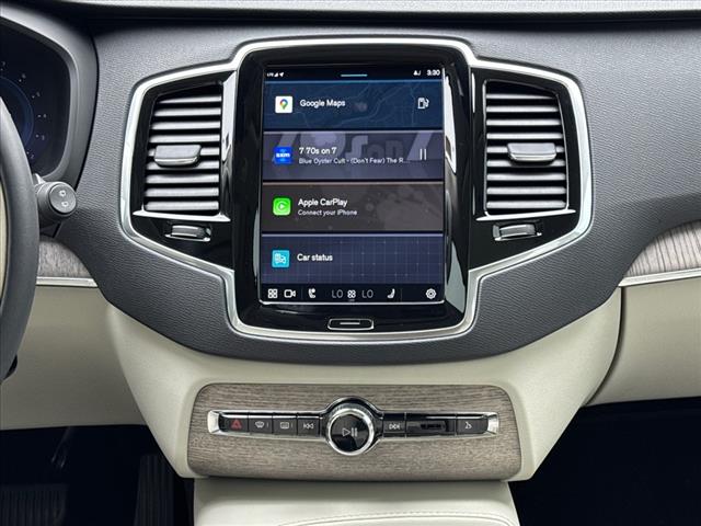 2024 Volvo XC90 B6 Plus Bright Theme