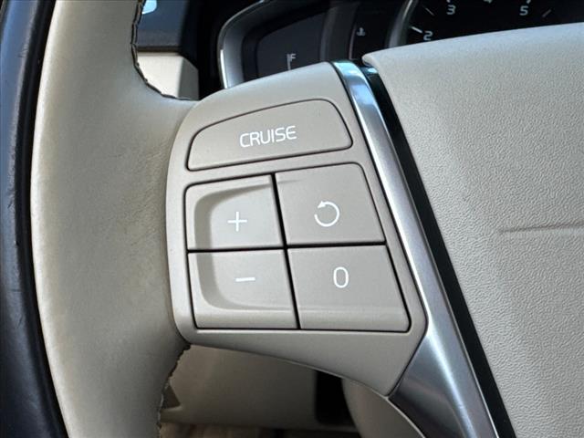 2015 Volvo XC70 T6