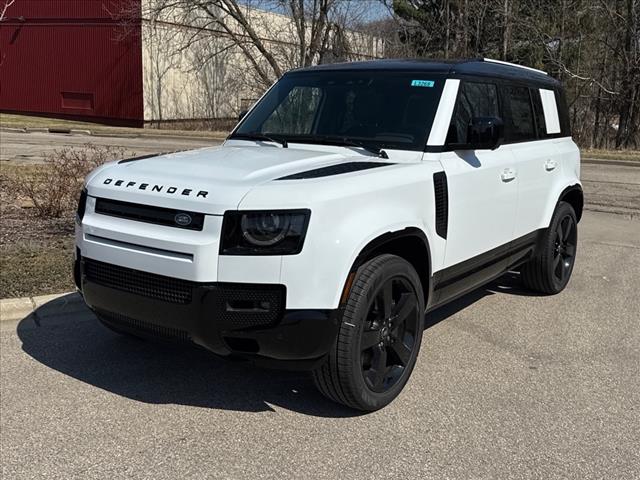 2025 Land Rover Defender P400 X-Dynamic SE