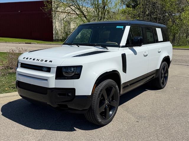 2025 Land Rover Defender P400 X-Dynamic SE