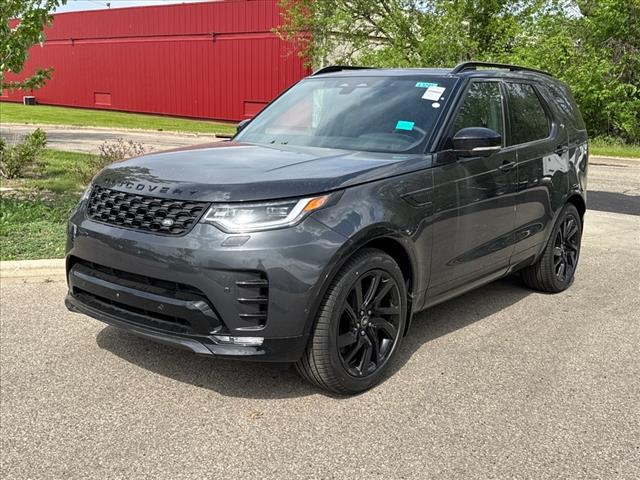 2025 Land Rover Discovery P360 Dynamic SE