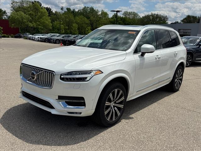2025 Volvo XC90 B6 Plus 7P