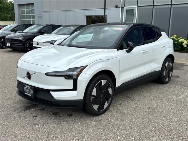 2025 Volvo EX30 Twin Motor Plus