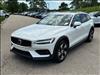 2024 Volvo V60 Cross Country B5 Plus
