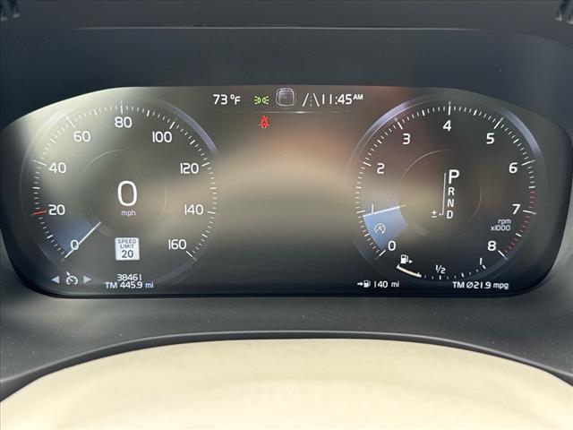 2021 Volvo XC60 T5 Momentum
