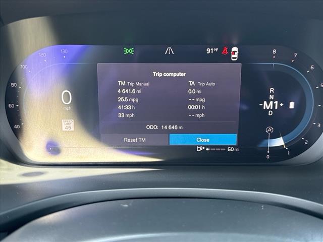 2024 Volvo V60 Cross Country B5 Plus