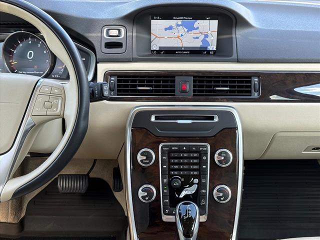 2015 Volvo XC70 T6