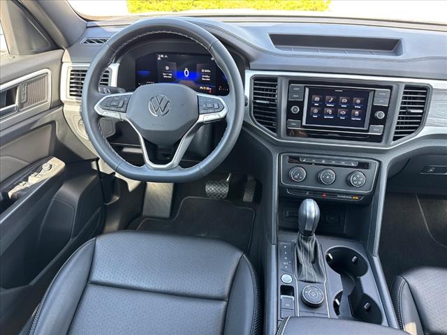 2022 Volkswagen Atlas Cross Sport 2.0T SE