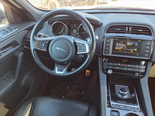 2017 Jaguar F-PACE S
