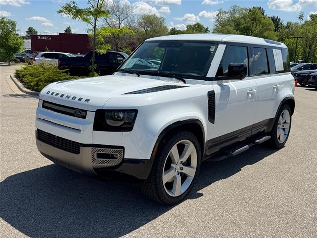 2025 Land Rover Defender X-Dynamic SE