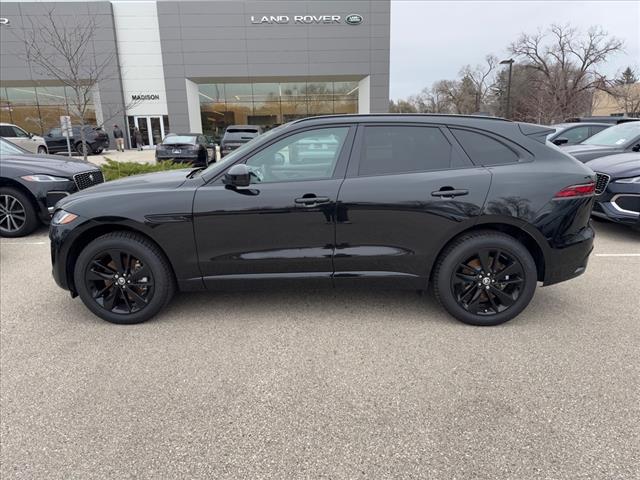 2025 Jaguar F-PACE P250 R-Dynamic S