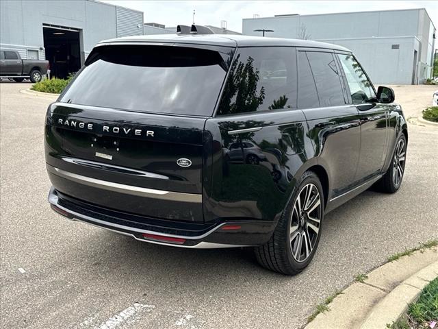 2023 Land Rover Range Rover SE