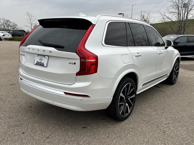 2024 Volvo XC90 B6 Plus Bright Theme