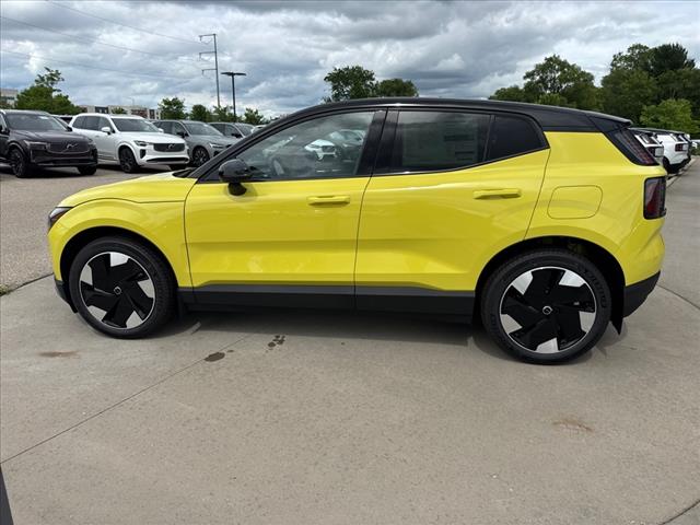 2025 Volvo EX30 Twin Motor Plus