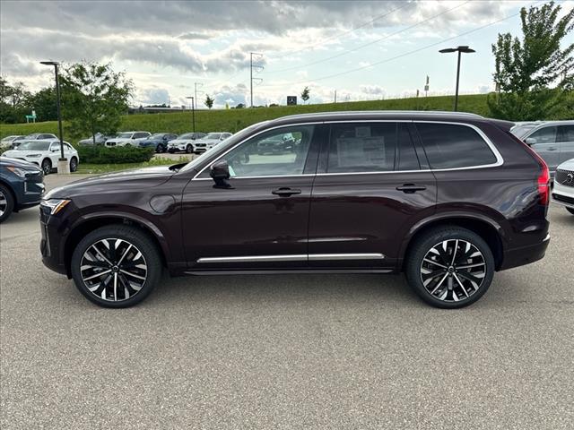 2025 Volvo XC90 T8 Plus 7-Seater