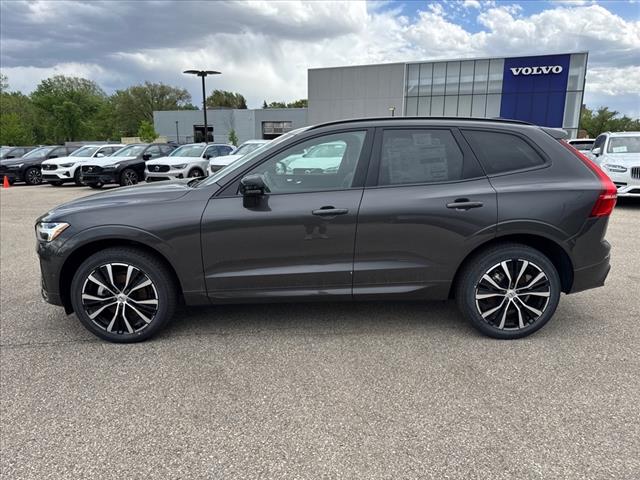 2025 Volvo XC60 B5 Plus