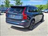 2022 Volvo XC90 T6 Momentum