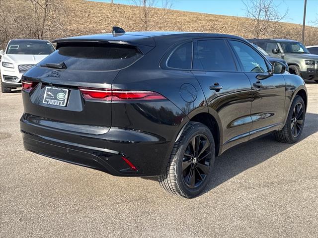 2025 Jaguar F-PACE P250 R-Dynamic S