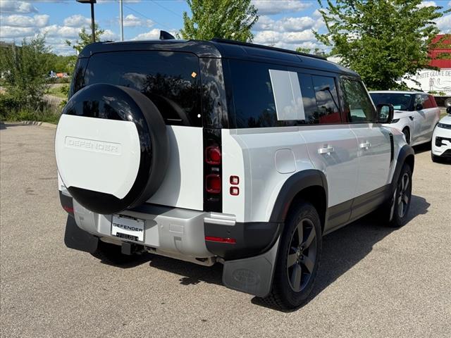 2025 Land Rover Defender P400 S