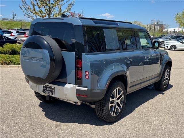 2025 Land Rover Defender P300