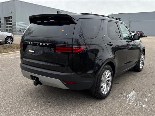 2025 Land Rover Discovery P300 S