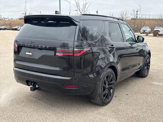 2025 Land Rover Discovery P360 Dynamic SE