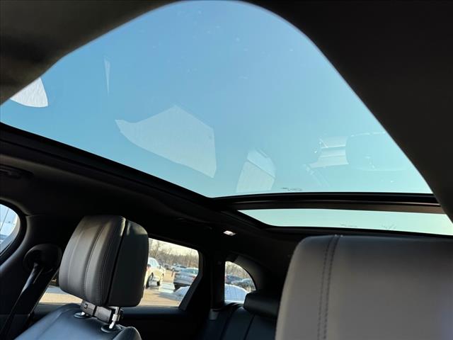 2024 Land Rover Range Rover Velar P400 Dynamic HSE