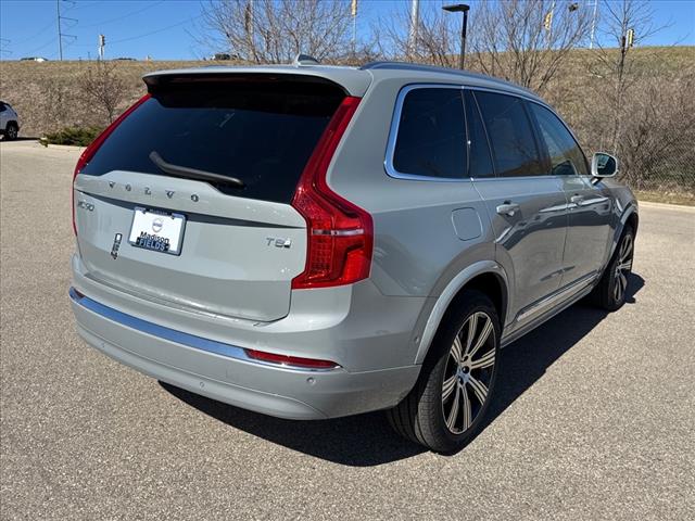 2025 Volvo XC90 T8 Plus 6-Seater