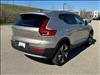 2024 Volvo XC40 B5 Ultimate Bright Theme