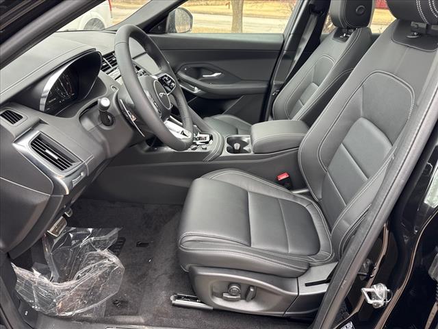 2024 Jaguar E-PACE P250 R-Dynamic SE
