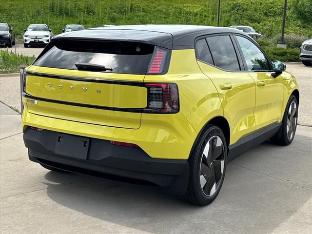 2025 Volvo EX30 Twin Motor Plus