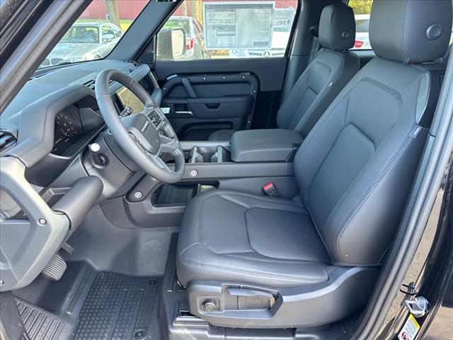 2025 Land Rover Defender P300 S