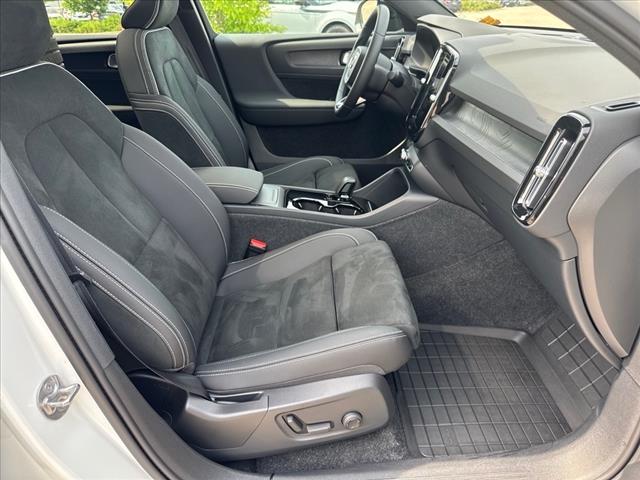 2023 Volvo C40 Recharge Twin Ultimate
