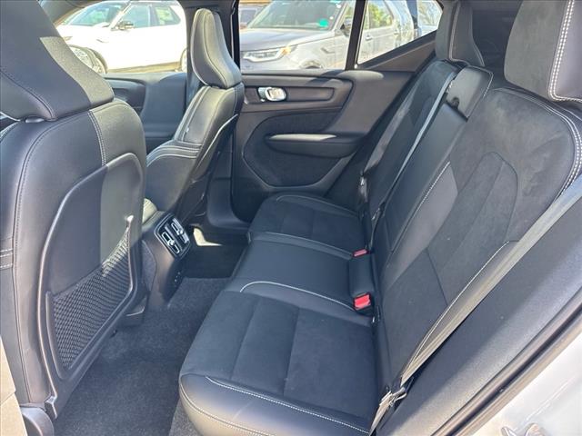 2024 Volvo XC40 Recharge Twin Plus
