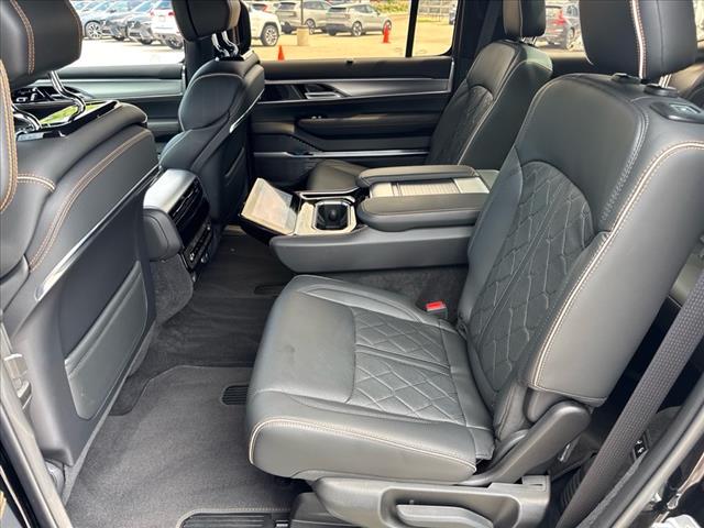 2023 Jeep Grand Wagoneer Series III