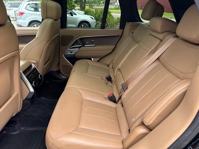 2023 Land Rover Range Rover SE