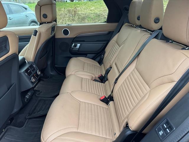 2024 Land Rover Discovery P360 Metropolitan Edition