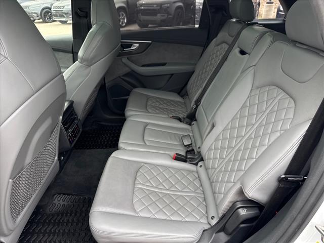 2021 Audi SQ7 Prestige quattro