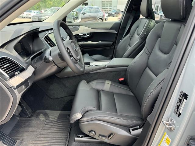 2024 Volvo XC90 B6 Ultimate Bright Theme 7-Seater