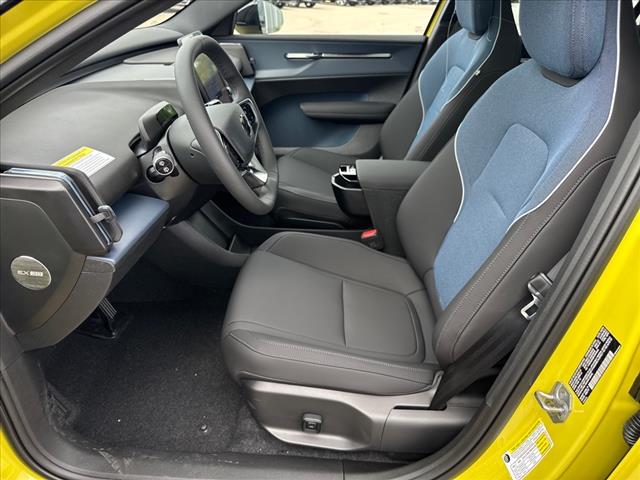 2025 Volvo EX30 Twin Motor Plus