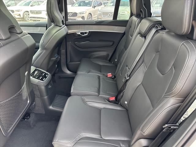 2025 Volvo XC90 T8 Ultra 7-Seater