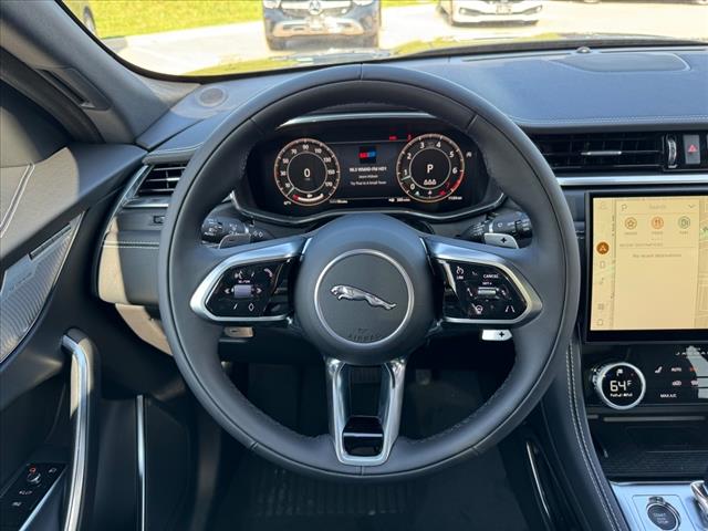 2024 Jaguar F-PACE P250 R-Dynamic S