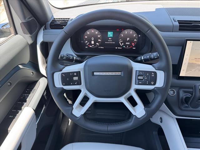 2025 Land Rover Defender P300