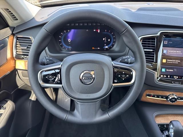 2025 Volvo XC90 B6 Plus 7-Seater