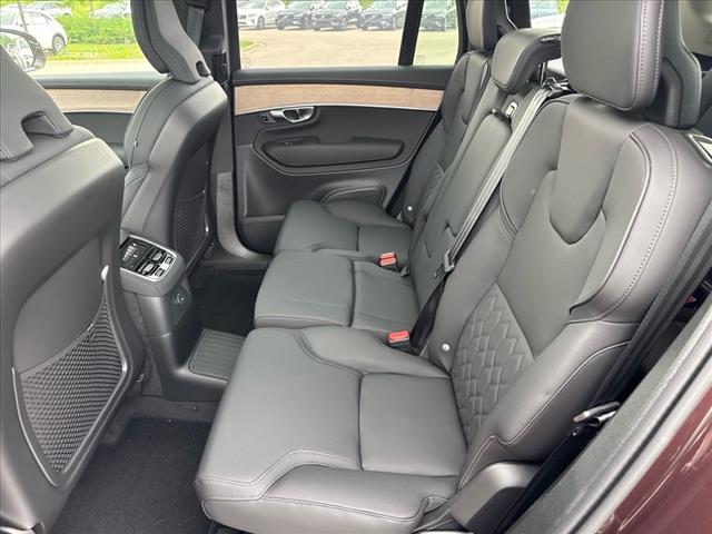 2025 Volvo XC90 T8 Plus 7-Seater