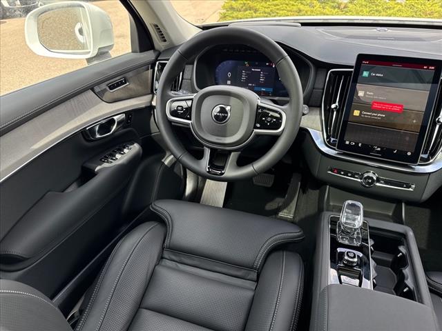 2025 Volvo XC90 T8 Ultra 7-Seater